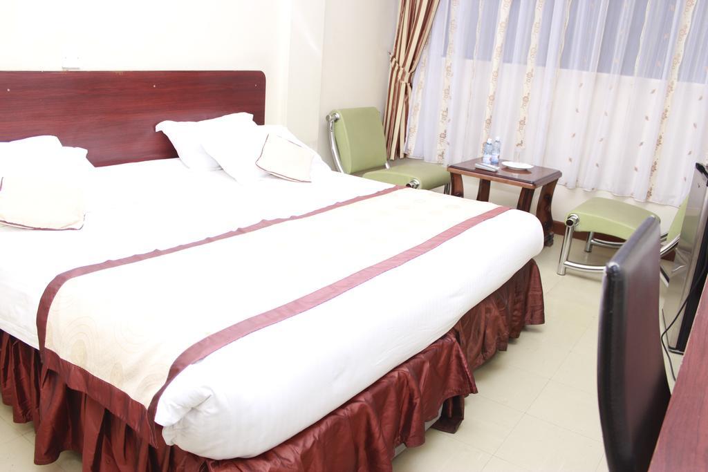 Hotel Central Park Nairobi Quarto foto